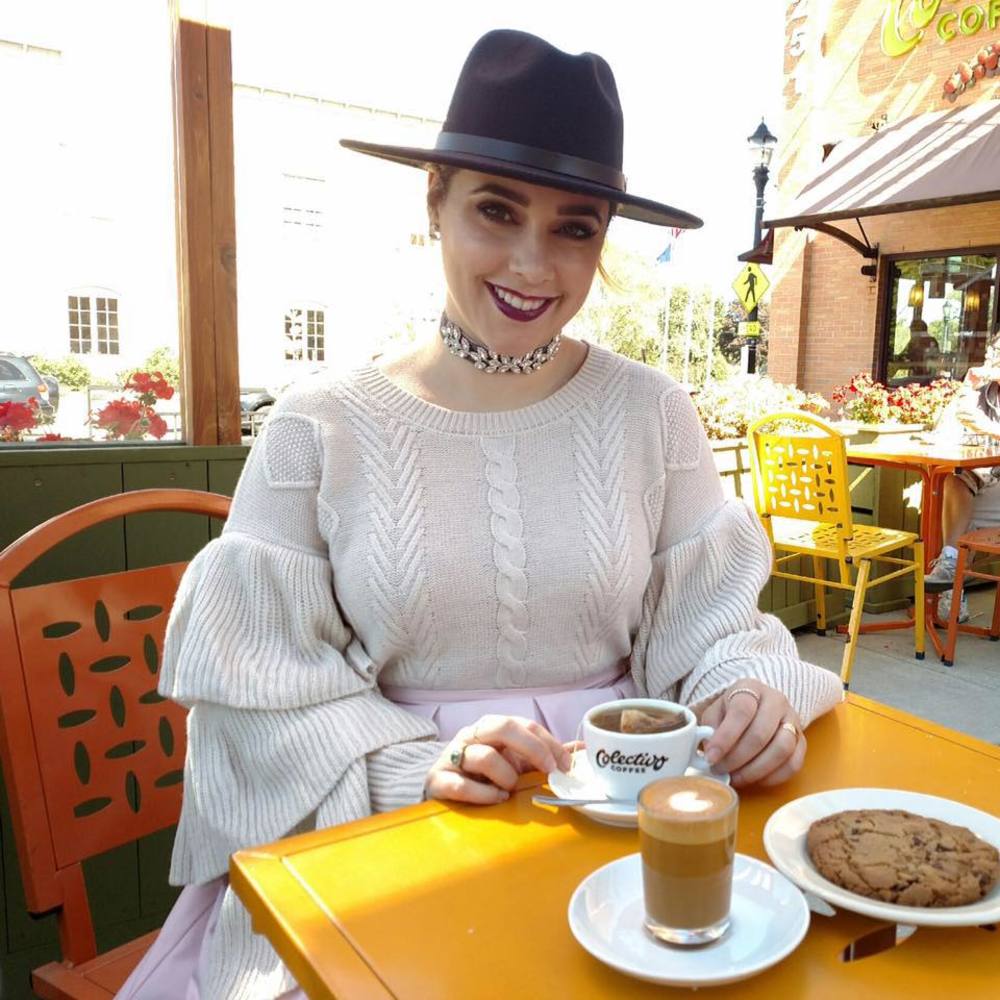 Meet your Posher, Sofia